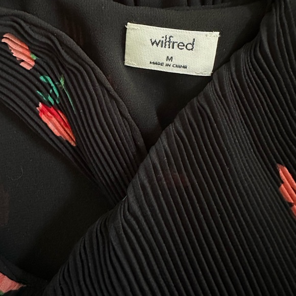 WILFRED Tank Black Scoop Neckline Micro Pleat Chiffon Lined Pink Floral Sz M - Picture 5 of 8
